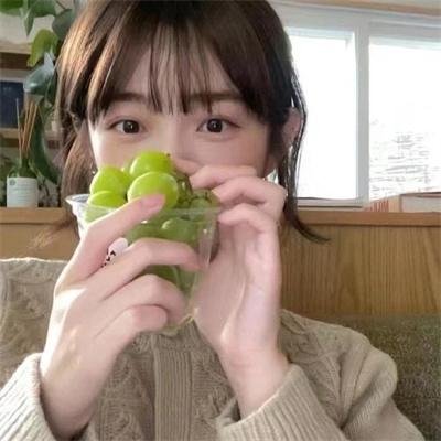 四月的女儿海报